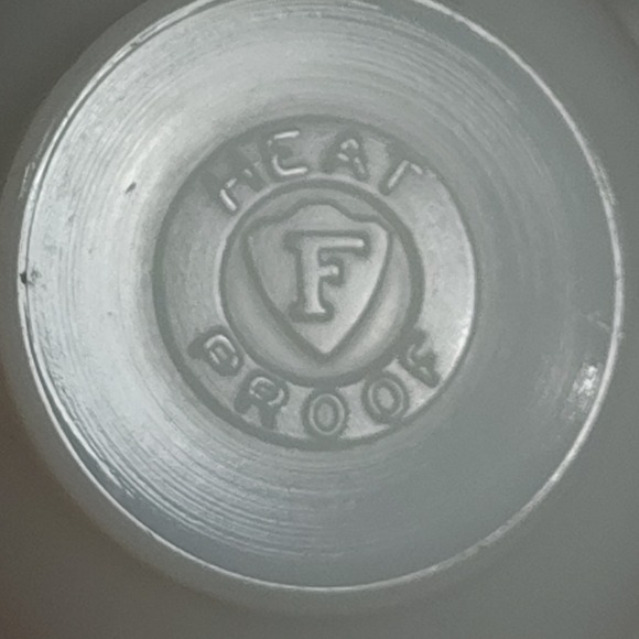 Vintage Fire King Milk Glass Tea Cup Heat Proof Gold Leaf Branch Design - Picture 6 of 8